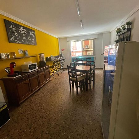 סרגוסה Hostal Milmarcos מראה חיצוני תמונה