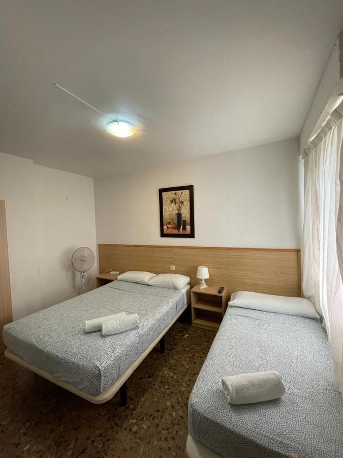 סרגוסה Hostal Milmarcos מראה חיצוני תמונה