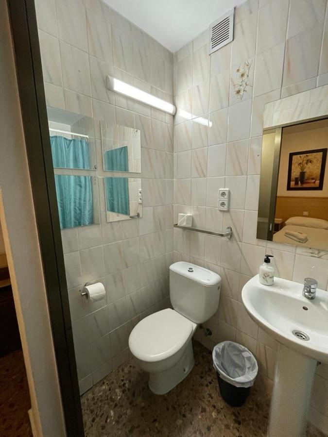 סרגוסה Hostal Milmarcos מראה חיצוני תמונה