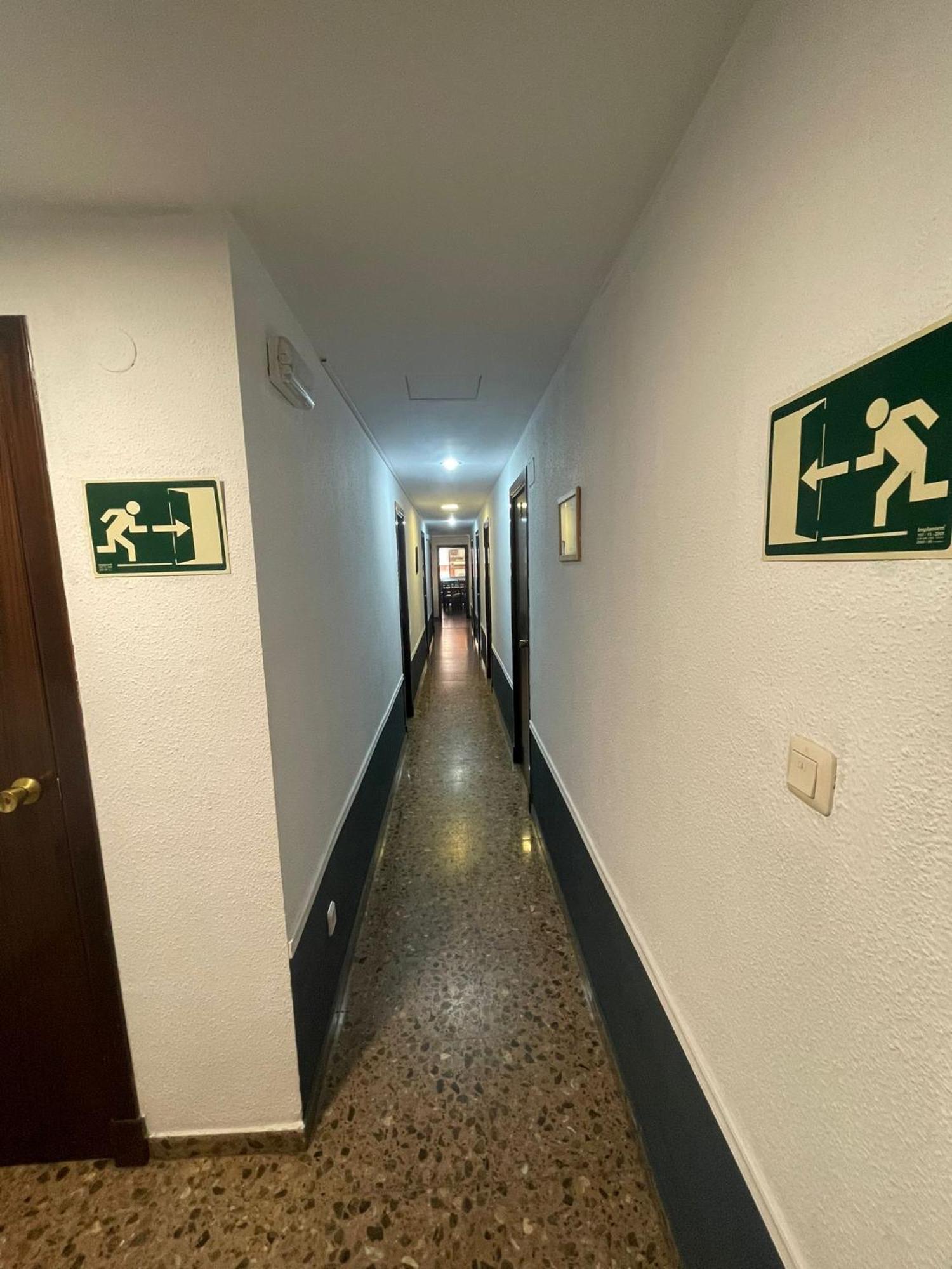 סרגוסה Hostal Milmarcos מראה חיצוני תמונה